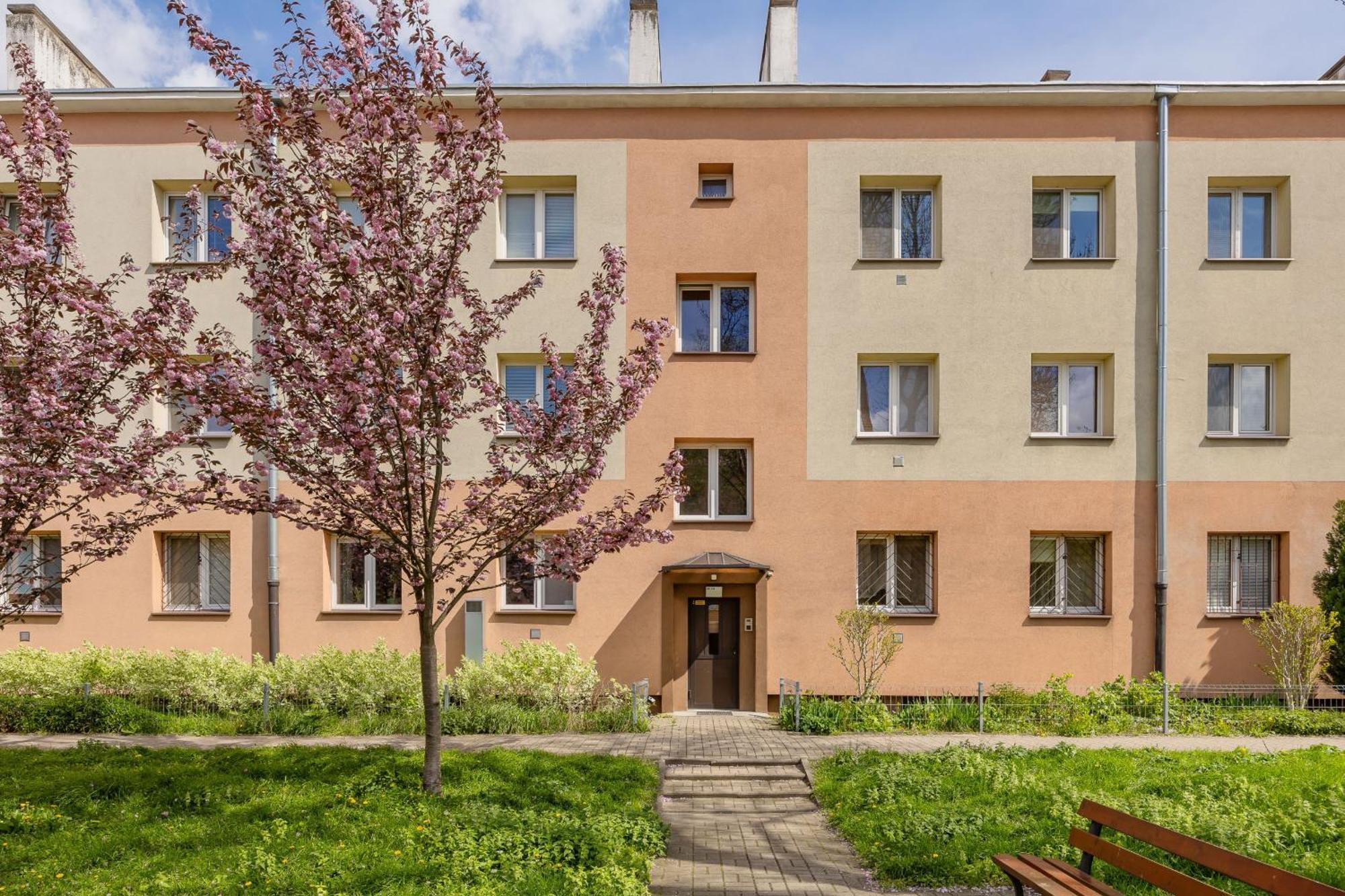 ורשה Spacious Apartment For 6 People Near The Old Town By Noclegi Renters מראה חיצוני תמונה
